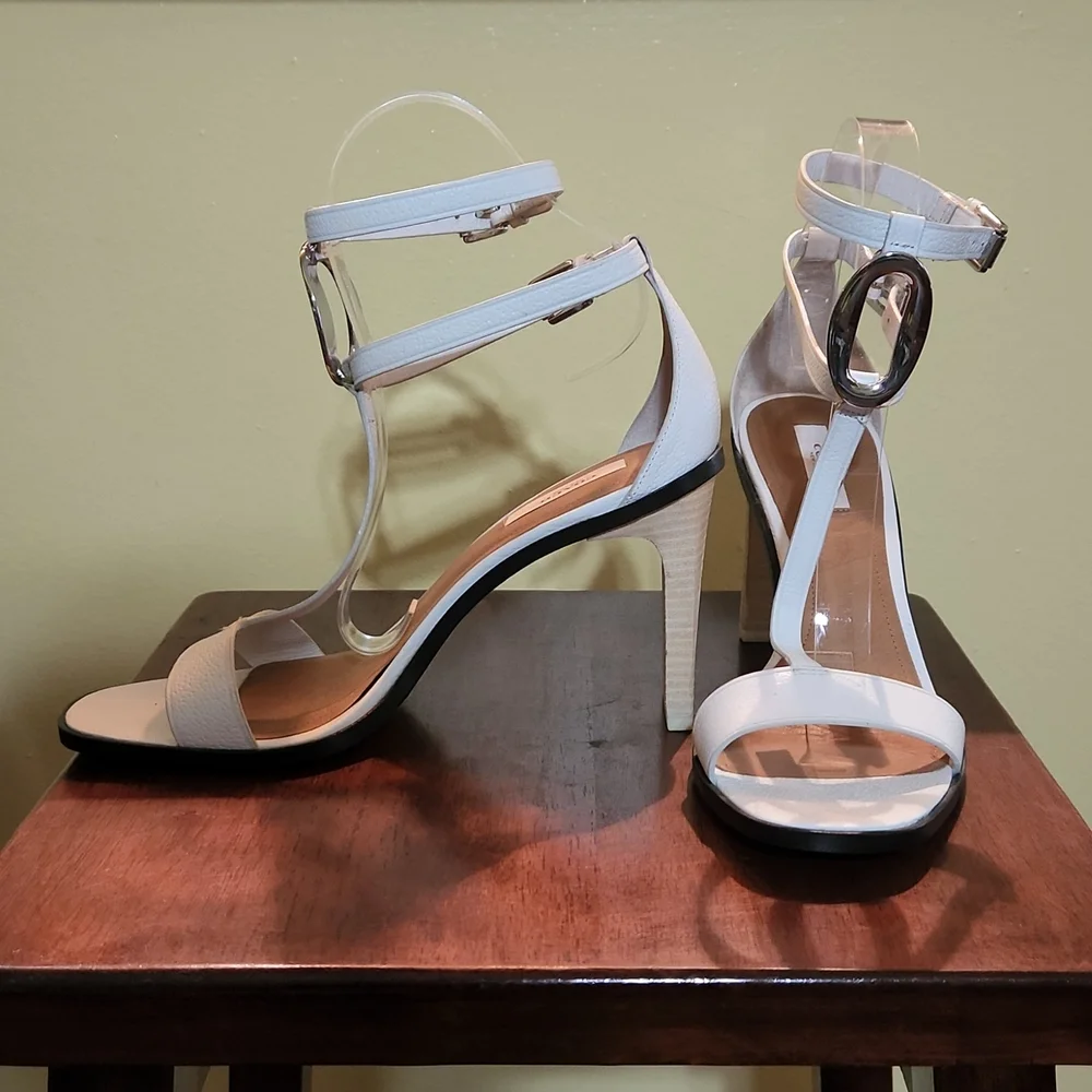 Coach heeled sandal - Picture 1 of 5